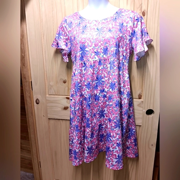 Tori Floral Dress NWT - Picture 1 of 5